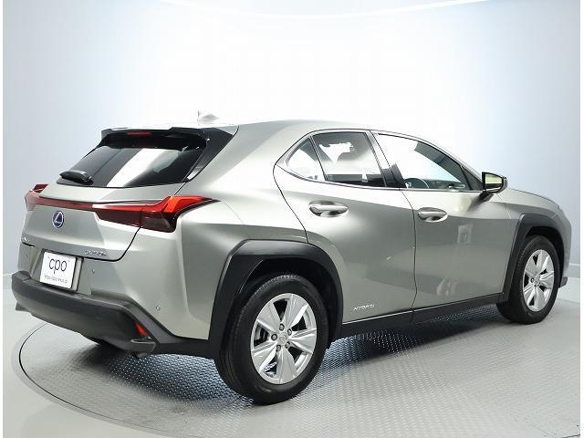 UX UX250h バージョンC 認定中古車CPO(10枚目)