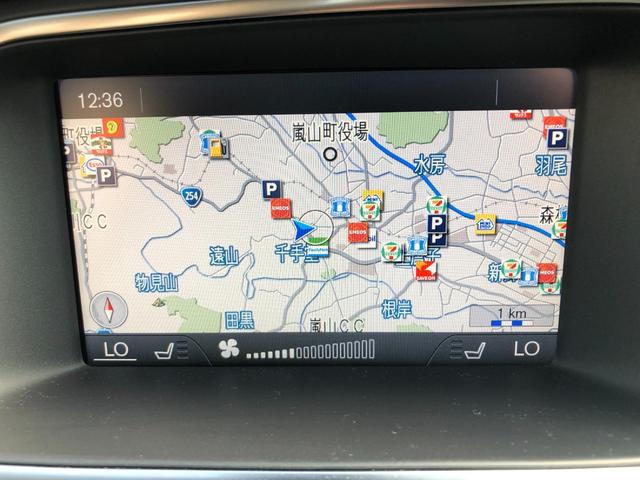 Ｖ４０ Ｔ４　ＳＥ　走行４．０万キロ・カギ２本・取扱説明書・整備記録簿７枚・ＥＴＣ・Ｂｌｕｅｔｏｏｔｈ・地デジＴＶ・純正ナビ・クリアランスソナー・バックカメラ・シートヒーター・オートライト・純正１７インチホイル（30枚目）
