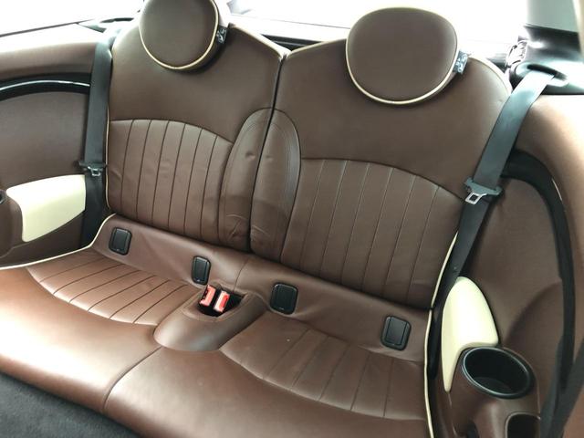 MINI クーパーS クラブマン 走行4.9万キロ・禁煙・スペアキー・記録簿9枚・取説・Panasonicナビ・TV・ETC・本革シート・シートヒーター・クリアランスソナー・クルーズコントロール・キセノン・パドルシフト(18枚目)