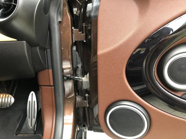 MINI クーパーS クラブマン 走行4.9万キロ・禁煙・スペアキー・記録簿9枚・取説・Panasonicナビ・TV・ETC・本革シート・シートヒーター・クリアランスソナー・クルーズコントロール・キセノン・パドルシフト(40枚目)