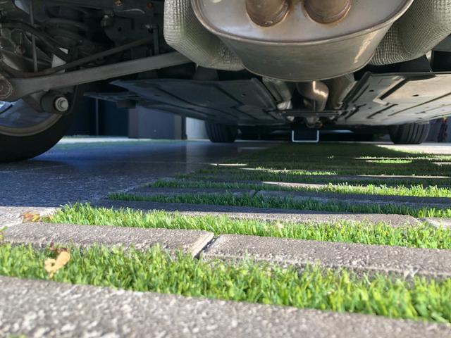 ＭＩＮＩ クーパーＳ　走行４．７万キロ・禁煙・カギ２本・整備記録簿５枚・取扱説明書・ＯＺ１７インチアルミ・ＥＴＣ２．０・ＡＵＸ接続・キセノン・ヘッドライトウォッシャー・ＣＤ・ラジオ・ボンネットストライプ・ドラレコ（19枚目）