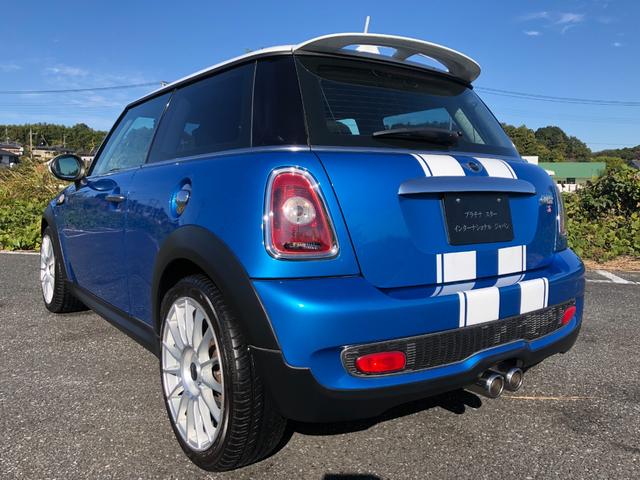 ＭＩＮＩ クーパーＳ　走行４．７万キロ・禁煙・カギ２本・整備記録簿５枚・取扱説明書・ＯＺ１７インチアルミ・ＥＴＣ２．０・ＡＵＸ接続・キセノン・ヘッドライトウォッシャー・ＣＤ・ラジオ・ボンネットストライプ・ドラレコ（25枚目）