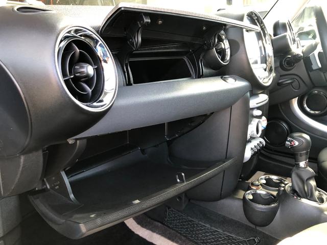 ＭＩＮＩ クーパーＳ　走行４．７万キロ・禁煙・カギ２本・整備記録簿５枚・取扱説明書・ＯＺ１７インチアルミ・ＥＴＣ２．０・ＡＵＸ接続・キセノン・ヘッドライトウォッシャー・ＣＤ・ラジオ・ボンネットストライプ・ドラレコ（45枚目）