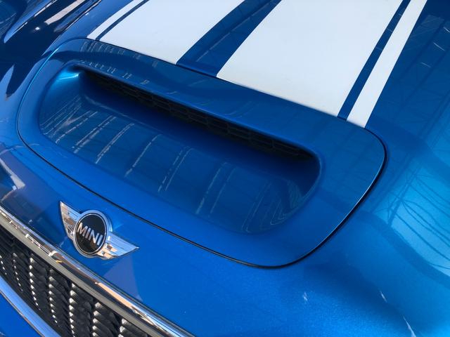 ＭＩＮＩ クーパーＳ　走行４．７万キロ・禁煙・カギ２本・整備記録簿５枚・取扱説明書・ＯＺ１７インチアルミ・ＥＴＣ２．０・ＡＵＸ接続・キセノン・ヘッドライトウォッシャー・ＣＤ・ラジオ・ボンネットストライプ・ドラレコ（55枚目）