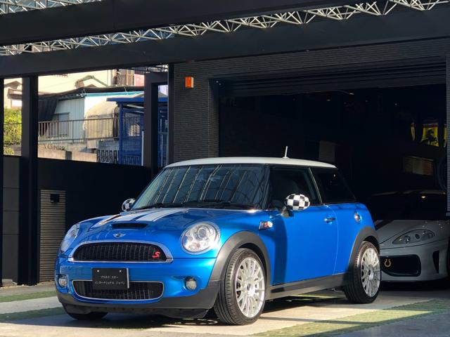 ＭＩＮＩ クーパーＳ　走行４．７万キロ・禁煙・カギ２本・整備記録簿５枚・取扱説明書・ＯＺ１７インチアルミ・ＥＴＣ２．０・ＡＵＸ接続・キセノン・ヘッドライトウォッシャー・ＣＤ・ラジオ・ボンネットストライプ・ドラレコ（66枚目）