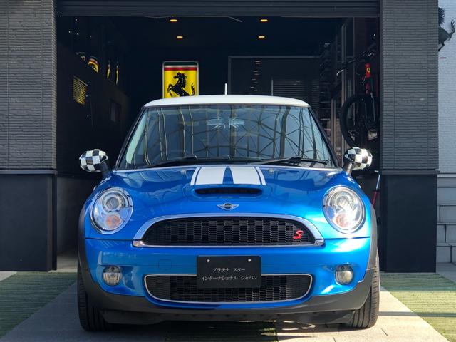 ＭＩＮＩ クーパーＳ　走行４．７万キロ・禁煙・カギ２本・整備記録簿５枚・取扱説明書・ＯＺ１７インチアルミ・ＥＴＣ２．０・ＡＵＸ接続・キセノン・ヘッドライトウォッシャー・ＣＤ・ラジオ・ボンネットストライプ・ドラレコ（67枚目）