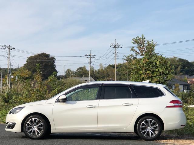 308 SW アリュール ブルーHDi 走行8.1万キロ・禁煙・取説・記録簿・純正ナビ・地デジTV・バックカメラ・ETC2.0・取説・記録簿・クリアランスソナー・プライバシーガラスリア3面・ルーフレール・キセノン・ヘッドライトウォッシャー(9枚目)