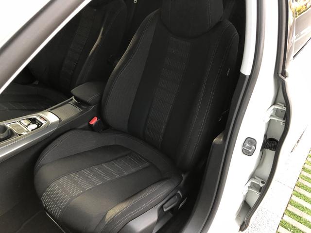 308 SW アリュール ブルーHDi 走行8.1万キロ・禁煙・取説・記録簿・純正ナビ・地デジTV・バックカメラ・ETC2.0・取説・記録簿・クリアランスソナー・プライバシーガラスリア3面・ルーフレール・キセノン・ヘッドライトウォッシャー(16枚目)