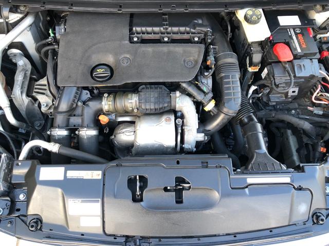 308 SW アリュール ブルーHDi 走行8.1万キロ・禁煙・取説・記録簿・純正ナビ・地デジTV・バックカメラ・ETC2.0・取説・記録簿・クリアランスソナー・プライバシーガラスリア3面・ルーフレール・キセノン・ヘッドライトウォッシャー(18枚目)