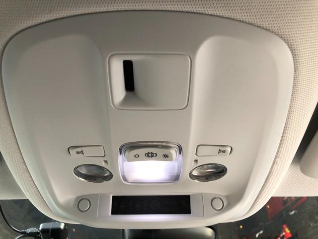 308 SW アリュール ブルーHDi 走行8.1万キロ・禁煙・取説・記録簿・純正ナビ・地デジTV・バックカメラ・ETC2.0・取説・記録簿・クリアランスソナー・プライバシーガラスリア3面・ルーフレール・キセノン・ヘッドライトウォッシャー(25枚目)