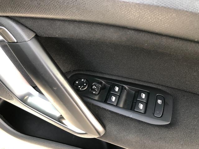 308 SW アリュール ブルーHDi 走行8.1万キロ・禁煙・取説・記録簿・純正ナビ・地デジTV・バックカメラ・ETC2.0・取説・記録簿・クリアランスソナー・プライバシーガラスリア3面・ルーフレール・キセノン・ヘッドライトウォッシャー(42枚目)