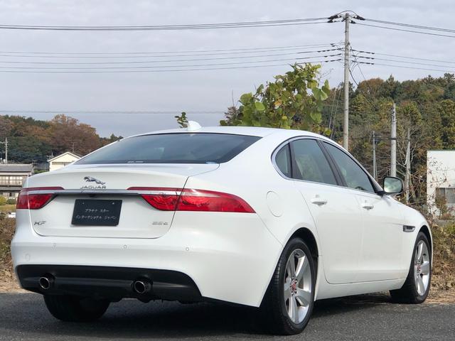 ＸＦ ピュア　禁煙・カギ２本・１オーナー車・ディーラー整備記録簿７枚・取扱説明書・純正ナビ・地デジＴＶ・バックカメラ・クリアランスソナー・キセノン・ヘッドライトウォッシャー・純正１８インチ・本革シート・シートヒター（6枚目）