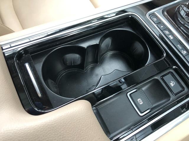 ＸＦ ピュア　禁煙・カギ２本・１オーナー車・ディーラー整備記録簿７枚・取扱説明書・純正ナビ・地デジＴＶ・バックカメラ・クリアランスソナー・キセノン・ヘッドライトウォッシャー・純正１８インチ・本革シート・シートヒター（39枚目）