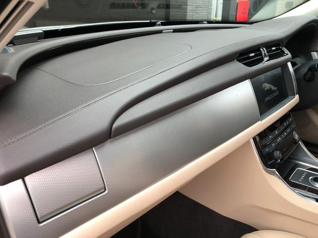 ＸＦ ピュア　禁煙・カギ２本・１オーナー車・ディーラー整備記録簿７枚・取扱説明書・純正ナビ・地デジＴＶ・バックカメラ・クリアランスソナー・キセノン・ヘッドライトウォッシャー・純正１８インチ・本革シート・シートヒター（47枚目）