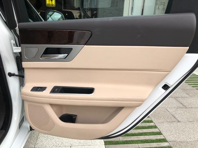 ＸＦ ピュア　禁煙・カギ２本・１オーナー車・ディーラー整備記録簿７枚・取扱説明書・純正ナビ・地デジＴＶ・バックカメラ・クリアランスソナー・キセノン・ヘッドライトウォッシャー・純正１８インチ・本革シート・シートヒター（54枚目）