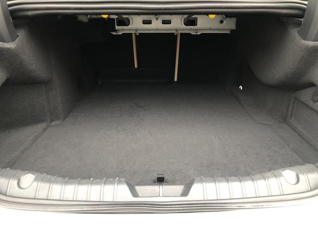 ＸＦ ピュア　禁煙・カギ２本・１オーナー車・ディーラー整備記録簿７枚・取扱説明書・純正ナビ・地デジＴＶ・バックカメラ・クリアランスソナー・キセノン・ヘッドライトウォッシャー・純正１８インチ・本革シート・シートヒター（55枚目）