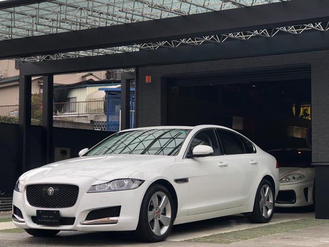 ＸＦ ピュア　禁煙・カギ２本・１オーナー車・ディーラー整備記録簿７枚・取扱説明書・純正ナビ・地デジＴＶ・バックカメラ・クリアランスソナー・キセノン・ヘッドライトウォッシャー・純正１８インチ・本革シート・シートヒター（69枚目）