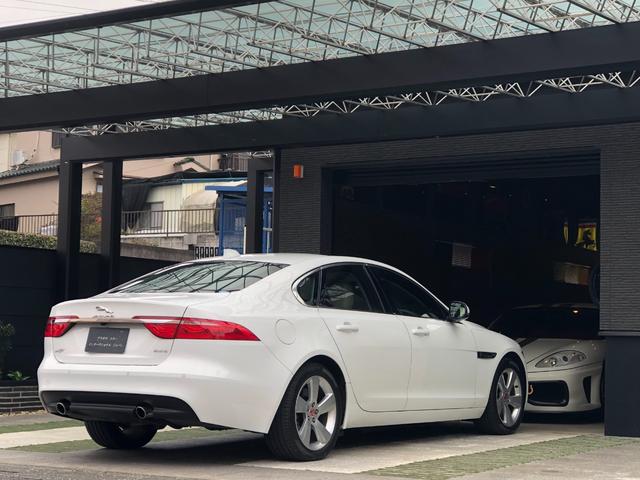 ＸＦ ピュア　禁煙・カギ２本・１オーナー車・ディーラー整備記録簿７枚・取扱説明書・純正ナビ・地デジＴＶ・バックカメラ・クリアランスソナー・キセノン・ヘッドライトウォッシャー・純正１８インチ・本革シート・シートヒター（71枚目）