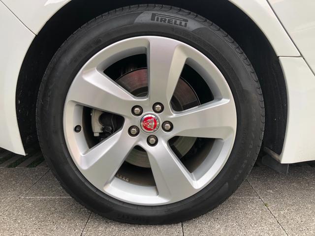 ＸＦ ピュア　禁煙・カギ２本・１オーナー車・ディーラー整備記録簿７枚・取扱説明書・純正ナビ・地デジＴＶ・バックカメラ・クリアランスソナー・キセノン・ヘッドライトウォッシャー・純正１８インチ・本革シート・シートヒター（74枚目）