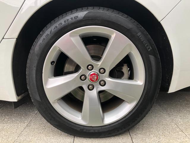 ＸＦ ピュア　禁煙・カギ２本・１オーナー車・ディーラー整備記録簿７枚・取扱説明書・純正ナビ・地デジＴＶ・バックカメラ・クリアランスソナー・キセノン・ヘッドライトウォッシャー・純正１８インチ・本革シート・シートヒター（77枚目）