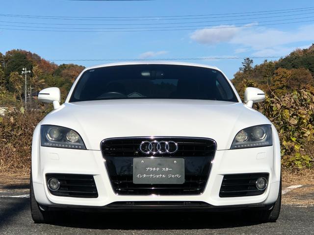 TTクーペ 2.0TFSI 禁煙・カギ2本・記録簿・純正HDDナビ・Bluetooth・地デジTV・バックカメラ・取説・本革シート・シートヒーター・純正オプション19インチアルミ・キセノン・ヘッドライトウォッシャー・パドルシフト(5枚目)