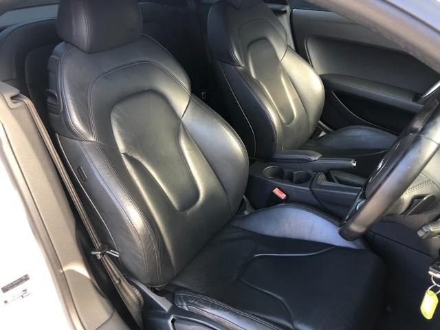 TTクーペ 2.0TFSI 禁煙・カギ2本・記録簿・純正HDDナビ・Bluetooth・地デジTV・バックカメラ・取説・本革シート・シートヒーター・純正オプション19インチアルミ・キセノン・ヘッドライトウォッシャー・パドルシフト(15枚目)