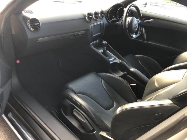 TTクーペ 2.0TFSI 禁煙・カギ2本・記録簿・純正HDDナビ・Bluetooth・地デジTV・バックカメラ・取説・本革シート・シートヒーター・純正オプション19インチアルミ・キセノン・ヘッドライトウォッシャー・パドルシフト(48枚目)