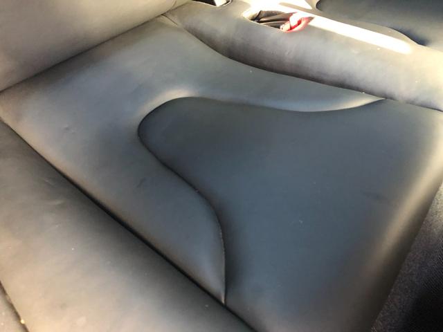 TTクーペ 2.0TFSI 禁煙・カギ2本・記録簿・純正HDDナビ・Bluetooth・地デジTV・バックカメラ・取説・本革シート・シートヒーター・純正オプション19インチアルミ・キセノン・ヘッドライトウォッシャー・パドルシフト(52枚目)