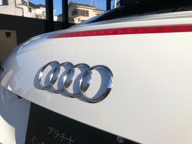 TTクーペ 2.0TFSI 禁煙・カギ2本・記録簿・純正HDDナビ・Bluetooth・地デジTV・バックカメラ・取説・本革シート・シートヒーター・純正オプション19インチアルミ・キセノン・ヘッドライトウォッシャー・パドルシフト(62枚目)