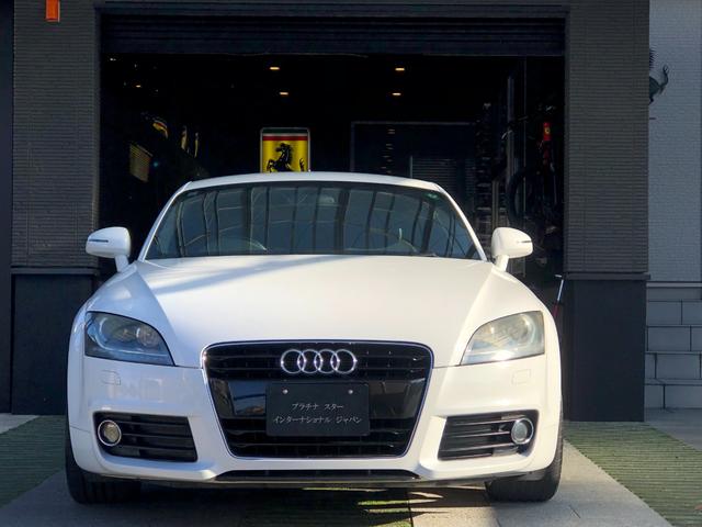 TTクーペ 2.0TFSI 禁煙・カギ2本・記録簿・純正HDDナビ・Bluetooth・地デジTV・バックカメラ・取説・本革シート・シートヒーター・純正オプション19インチアルミ・キセノン・ヘッドライトウォッシャー・パドルシフト(67枚目)