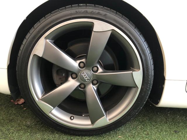 TTクーペ 2.0TFSI 禁煙・カギ2本・記録簿・純正HDDナビ・Bluetooth・地デジTV・バックカメラ・取説・本革シート・シートヒーター・純正オプション19インチアルミ・キセノン・ヘッドライトウォッシャー・パドルシフト(73枚目)