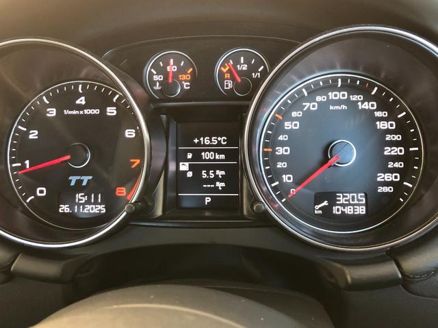 TTクーペ 2.0TFSI 禁煙・カギ2本・記録簿・純正HDDナビ・Bluetooth・地デジTV・バックカメラ・取説・本革シート・シートヒーター・純正オプション19インチアルミ・キセノン・ヘッドライトウォッシャー・パドルシフト(75枚目)