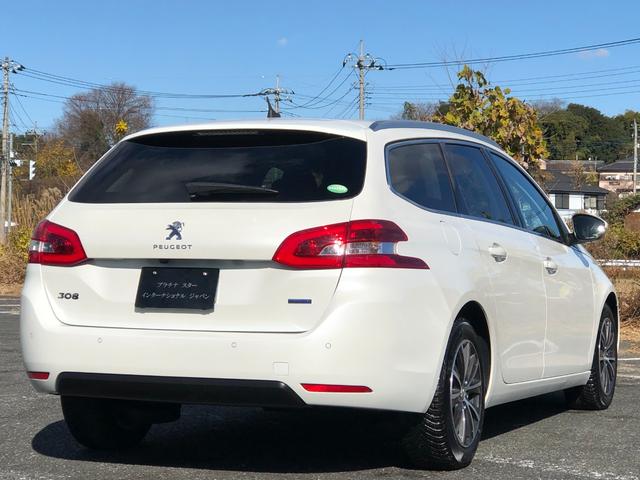 ３０８ ＳＷ　アリュール　ブルーＨＤｉ　走行４．８万・１オーナー・禁煙・カギ２本・スマートキー・記録簿７枚・取説・ＥＴＣ・Ｂカメラ・クリアランスソナー・ダブルエアコン・ＡＵＸ接続・電動パノラマルーフ・フロントフォグランプ・プライバシーガラス（6枚目）