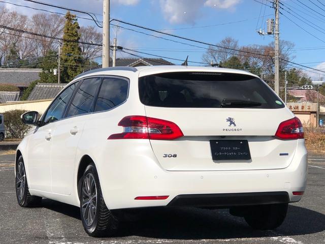 ３０８ ＳＷ　アリュール　ブルーＨＤｉ　走行４．８万・１オーナー・禁煙・カギ２本・スマートキー・記録簿７枚・取説・ＥＴＣ・Ｂカメラ・クリアランスソナー・ダブルエアコン・ＡＵＸ接続・電動パノラマルーフ・フロントフォグランプ・プライバシーガラス（7枚目）