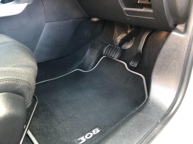 ３０８ ＳＷ　アリュール　ブルーＨＤｉ　走行４．８万・１オーナー・禁煙・カギ２本・スマートキー・記録簿７枚・取説・ＥＴＣ・Ｂカメラ・クリアランスソナー・ダブルエアコン・ＡＵＸ接続・電動パノラマルーフ・フロントフォグランプ・プライバシーガラス（16枚目）