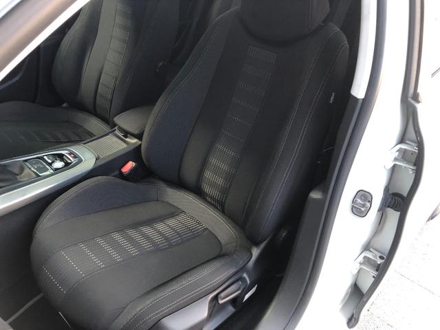 ３０８ ＳＷ　アリュール　ブルーＨＤｉ　走行４．８万・１オーナー・禁煙・カギ２本・スマートキー・記録簿７枚・取説・ＥＴＣ・Ｂカメラ・クリアランスソナー・ダブルエアコン・ＡＵＸ接続・電動パノラマルーフ・フロントフォグランプ・プライバシーガラス（17枚目）