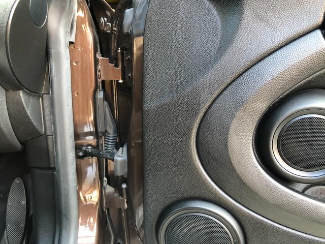 ＭＩＮＩ クーパー　クラブマン　６速ＭＴ・禁煙・ＥＴＣ・ＡＵＸ・ＣＤ・ラジオ・電動格納ミラー・純正１５インチ・プライバシーガラスリア３面・キセノン・ヘッドライトウォッシャー・プッシュスタート・１．６リッター４気筒　直噴ＮＡエンジン（38枚目）