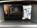Ｔ４　ＳＥ　走行４．０万キロ・カギ２本・取扱説明書・整備記録簿７枚・ＥＴＣ・Ｂｌｕｅｔｏｏｔｈ・地デジＴＶ・純正ナビ・クリアランスソナー・バックカメラ・シートヒーター・オートライト・純正１７インチホイル（32枚目）
