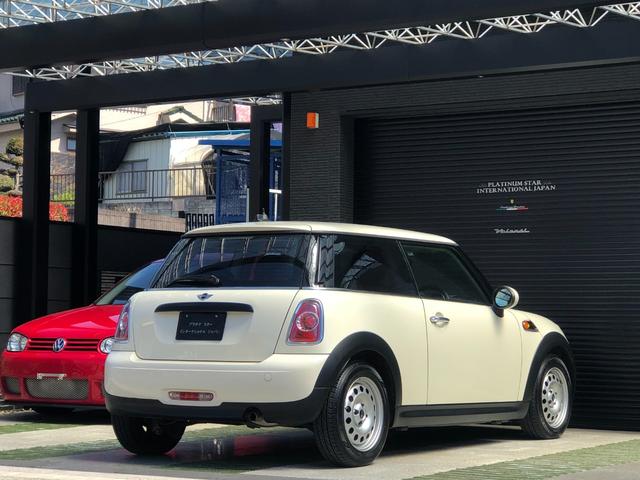 ＭＩＮＩ ワン　６速マニュアル・禁煙・ＥＴＣ・フロントフォグランプ・リアフォグランプ・ＡＵＸ端子・電動格納ミラー・１５インチホイール・ＣＤ・ラジオ・プッシュスタート・１．６リッターＮＡエンジン４気筒（64枚目）