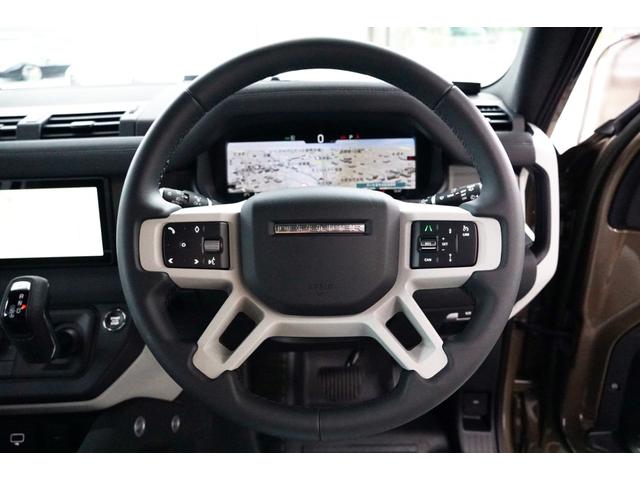 ディフェンダー １１０Ｘ－ダイナミックＳＥ　Ｄ３００　純正サテンプロテクティブフィルム／ＢＣ　ＦＯＲＧＥＤ２０インチ／ＰＬＵＭＢ　バンパーガード・ルーフラック・ラダー／エアサス／パノラマルーフ／ブラックエクステリアパック／ドラレコ／レーダー（18枚目）