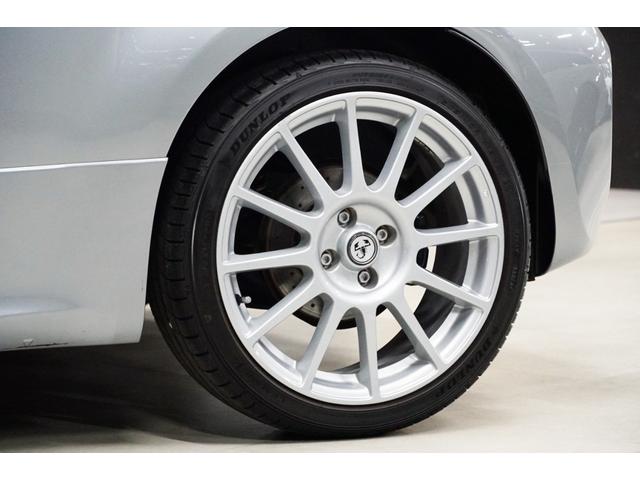 アバルト695 リヴァーレ ベースグレード 社外ナビ・TV/バックカメラ/専用カラー/専用インテリアトリム/アクラポ/17インチAW(5枚目)