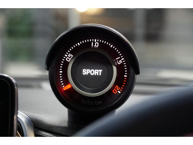 アバルト695 リヴァーレ ベースグレード 社外ナビ・TV/バックカメラ/専用カラー/専用インテリアトリム/アクラポ/17インチAW(25枚目)