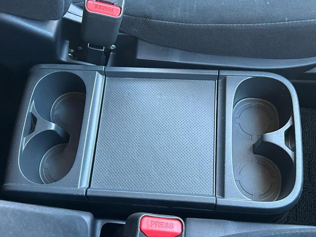 デリカＤ：５ ローデスト　リミテッドエディション　フロント　サイド　バックカメラ　両側スライドドア　純正ナビ　ＴＶ　純正アルミ　ＥＴＣ　スペアキー（46枚目）