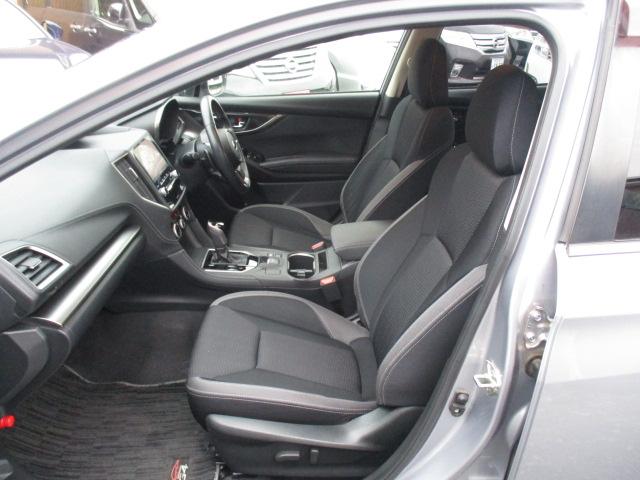 当社プロのコーティング技師が在籍しております。新車ディーラー様からのご依頼も多く頂いております。ポリマー加工・ガラスコーティング・ヘッドライト研磨&コーティングなど、なんでもご相談ください。