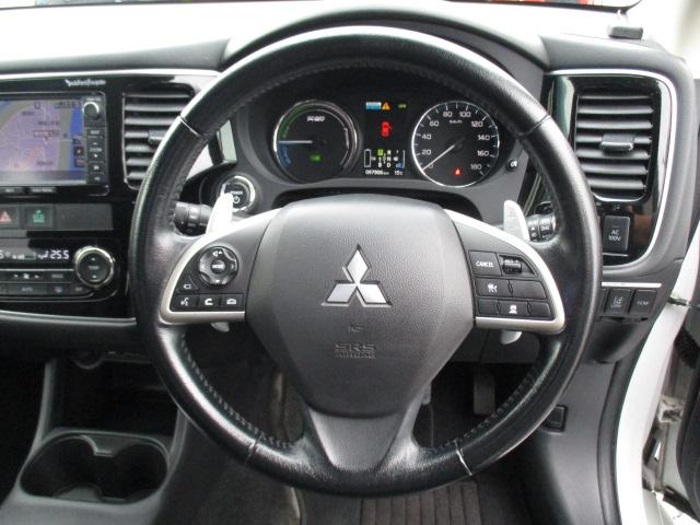 MITSUBISHI OUTLANDER PHEV G PREMIUM PACKAGE