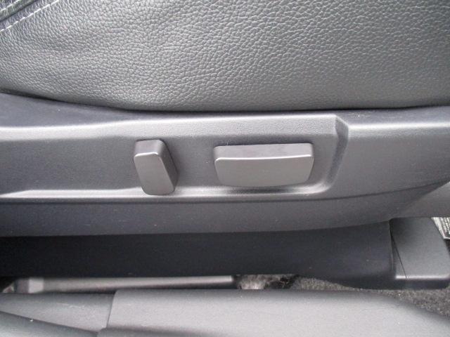 MITSUBISHI OUTLANDER PHEV G PREMIUM PACKAGE