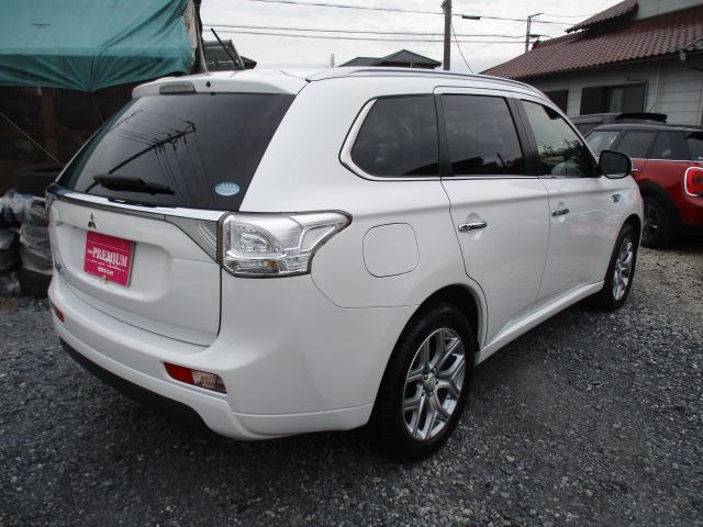 MITSUBISHI OUTLANDER PHEV G PREMIUM PACKAGE