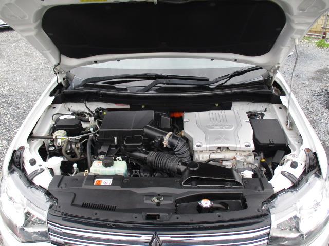 MITSUBISHI OUTLANDER PHEV G PREMIUM PACKAGE