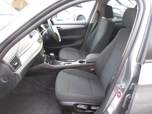 X1 sDrive 18i 車検R8年9月 走行6.9万キロ ドライブレコーダー バックカメラ CD スマートキー プッシュスタート ミラー一体型ETC HIDライト フォグ オートライト マニュアルモード 純正17アルミ(5枚目)