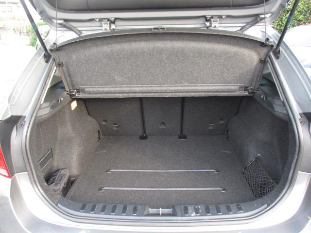 X1 sDrive 18i 車検R8年9月 走行6.9万キロ ドライブレコーダー バックカメラ CD スマートキー プッシュスタート ミラー一体型ETC HIDライト フォグ オートライト マニュアルモード 純正17アルミ(7枚目)